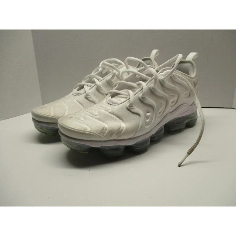SIZE M 10.5 Nike Air Vapormax Plus Triple White Pure Platinum 924453-100